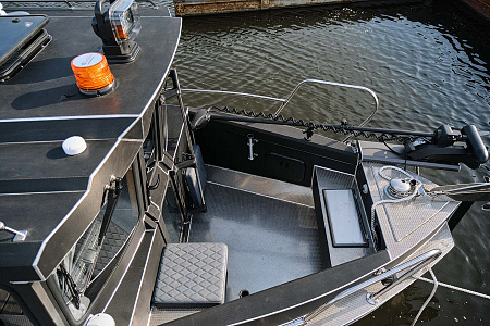 Катер Swift Chaser 780 CSR
